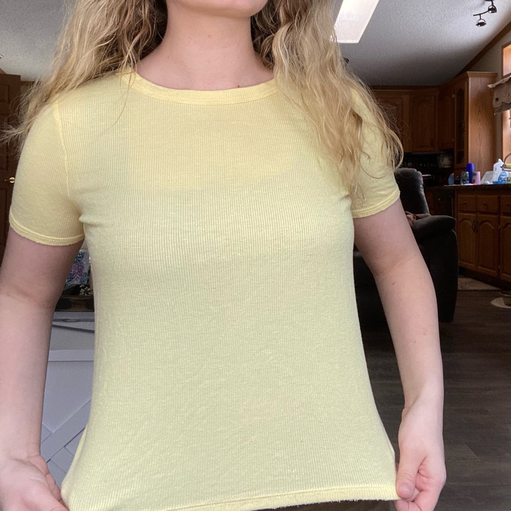 Yellow tshirt